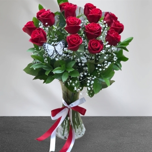 Manavgat Çiçek - Vazoda 15 Gül Kırmızı